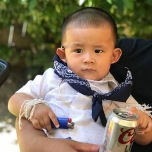 Meet your Posher, Jonathan